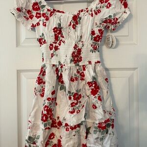 Hollister Women’s Red and White Floral Tiered Mini Dress w/ Shorts w/ Pockets XS